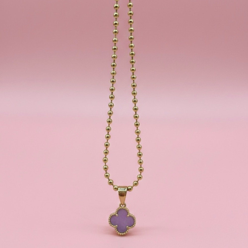 Elegant Gold and Purple Clover Necklace